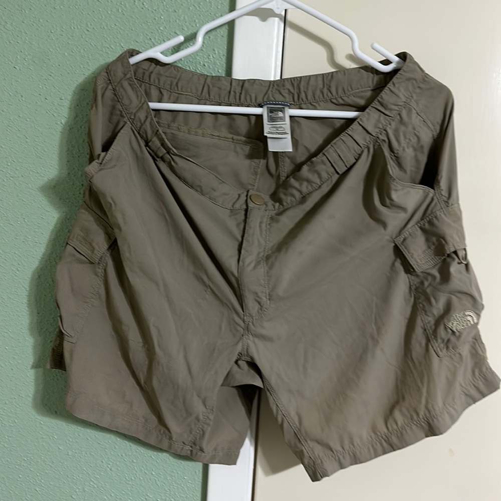 The North Face Hiking Shorts Size 14 Long EUC